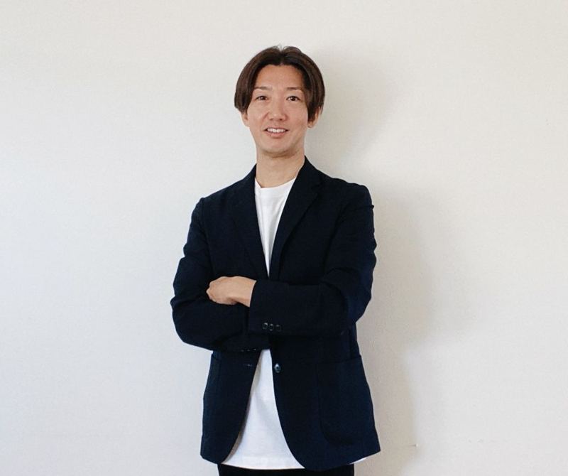 代表 佐藤俊明